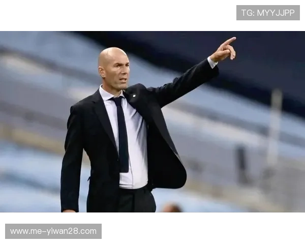 现役足球六号球星谁最具影响力和表现最为抢眼分析