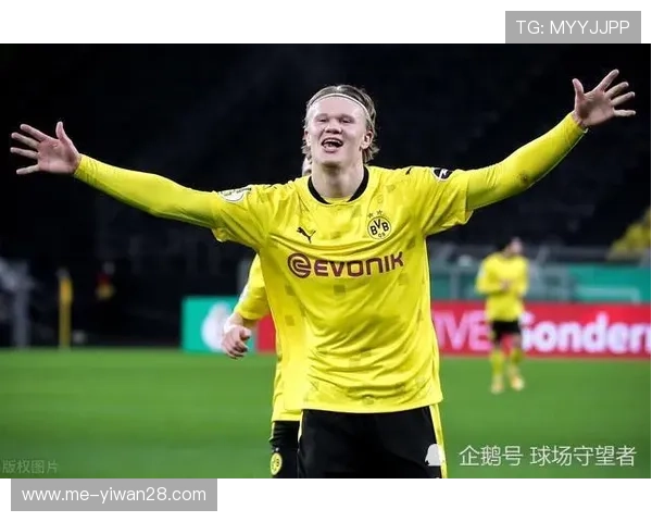 足球星卡欧战超巨挂盒限量版引爆市场热潮收藏价值飙升